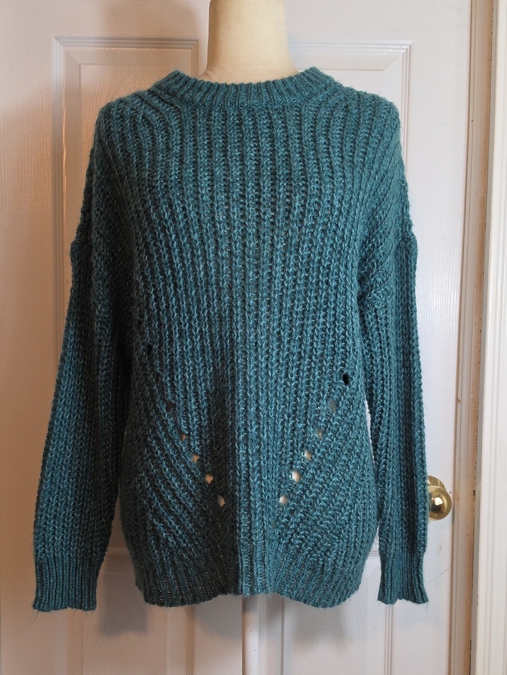 American Eagle Ribbed Sweater